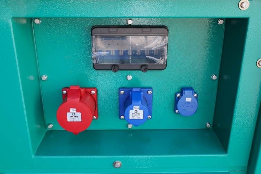 Notstromaggregat Türe ait Cummins C38D5QS Declaration of Conformity, Diesel, 38kVA,, Gebrauchtmaschine içinde Groenlo (resim 3)