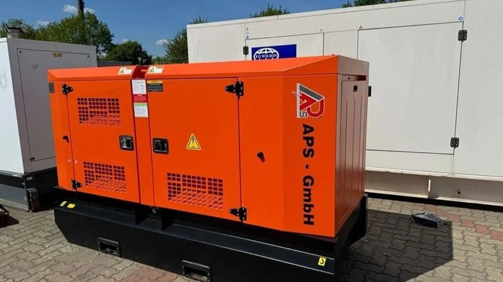 Notstromaggregat tipa Cummins Generator 30KVA diesel, Gebrauchtmaschine u Rødovre (Slika 1)