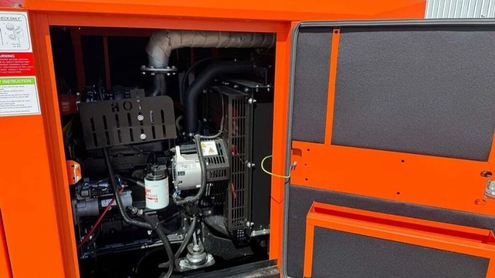 Notstromaggregat tipa Cummins Generator 30KVA diesel, Gebrauchtmaschine u Rødovre (Slika 5)