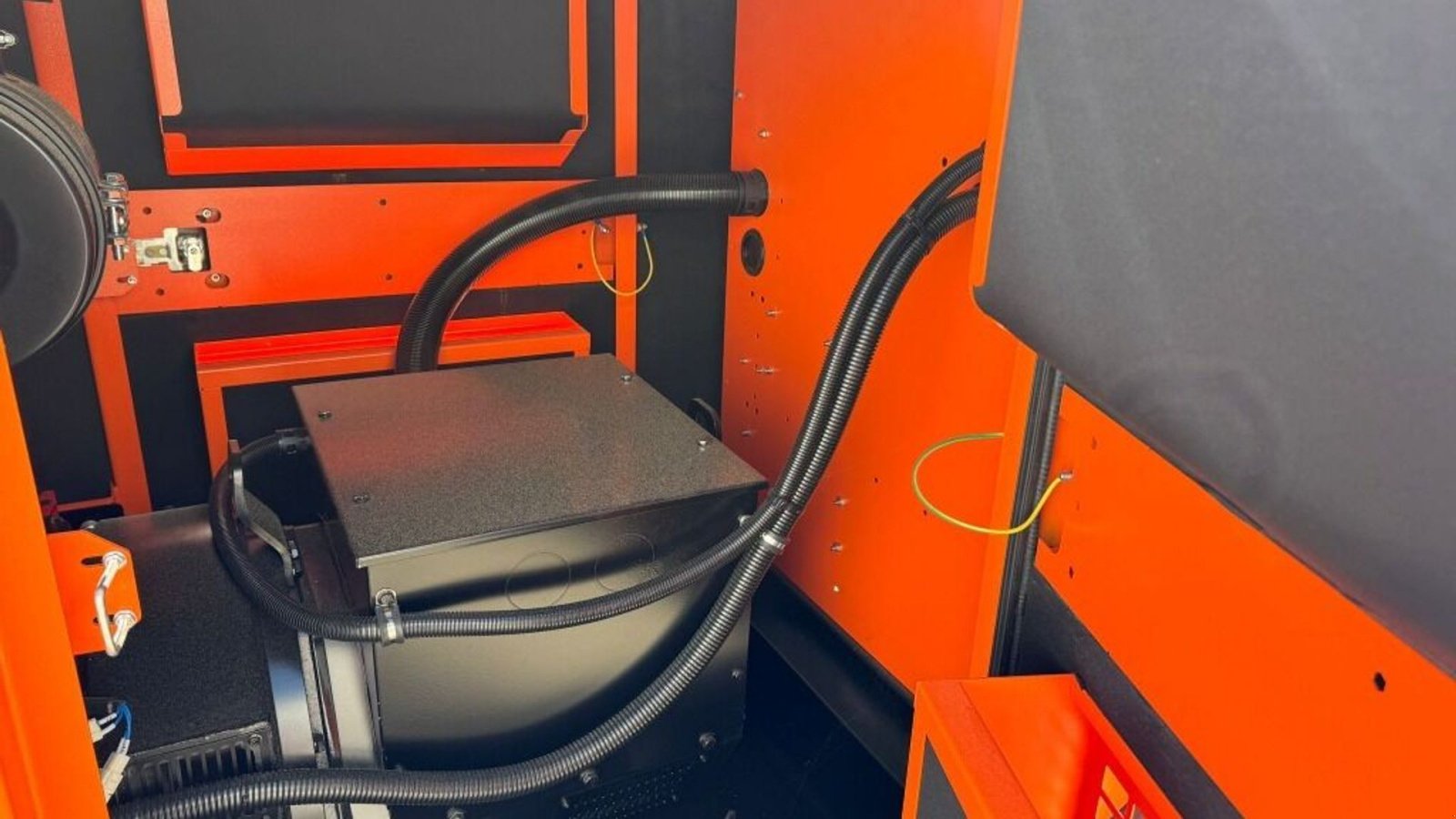 Notstromaggregat tipa Cummins Generator 50kVA diesel nødstrømsgenerator, Gebrauchtmaschine u Rødovre (Slika 5)