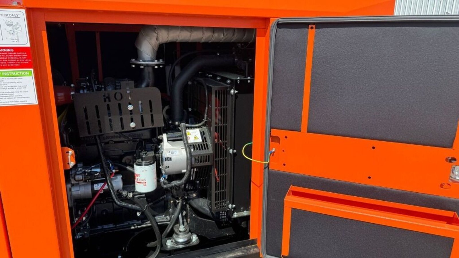 Notstromaggregat tipa Cummins Generator 50kVA diesel nødstrømsgenerator, Gebrauchtmaschine u Rødovre (Slika 3)