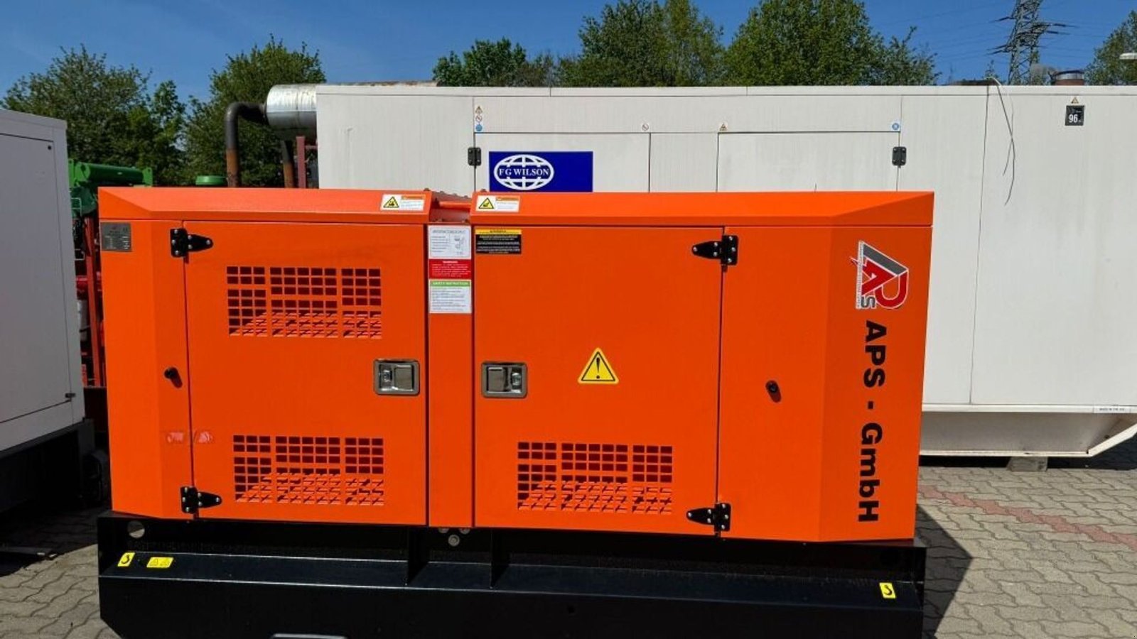 Notstromaggregat van het type Cummins Generator 50kVA diesel nødstrømsgenerator, Gebrauchtmaschine in Rødovre (Foto 2)