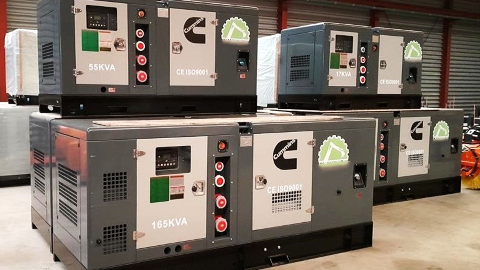 Notstromaggregat typu Cummins Generator / fabriksnye / fra 18 KVA til 500 KVA / Leroy Somer, Gebrauchtmaschine v Arden (Obrázek 1)