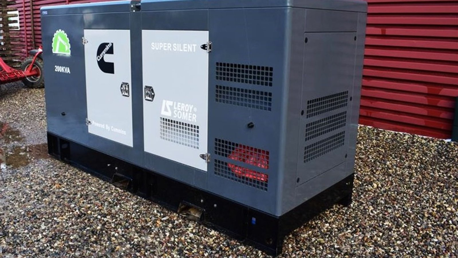 Notstromaggregat typu Cummins Generator / fabriksnye / fra 18 KVA til 500 KVA / Leroy Somer, Gebrauchtmaschine v Arden (Obrázek 2)