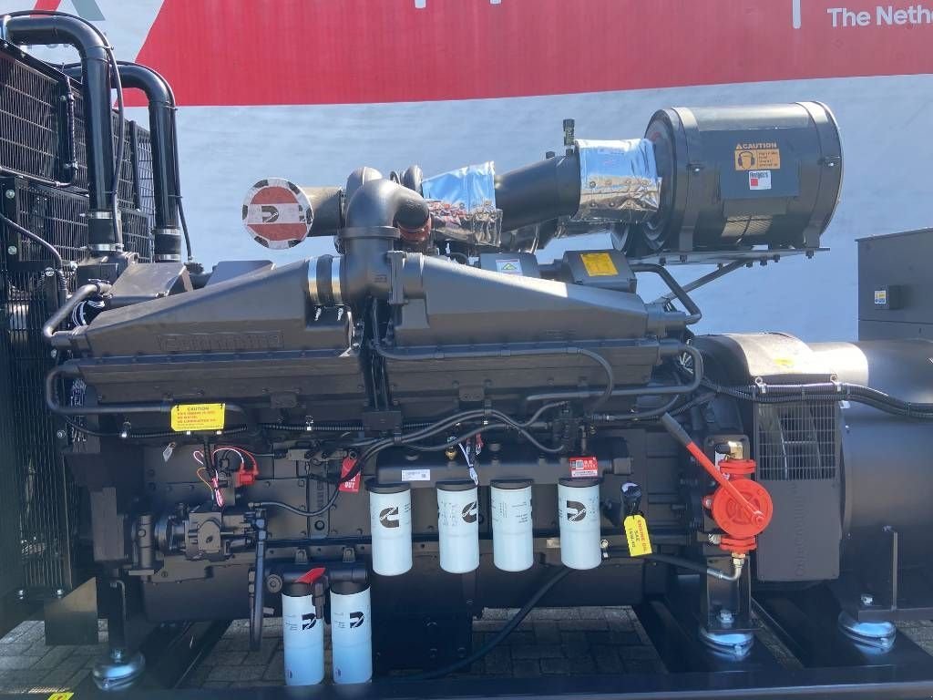Notstromaggregat des Typs Cummins KTA38-G5 - 1.100 kVA Generator - DPX-18814, Neumaschine in Dordrecht (Bild 5)