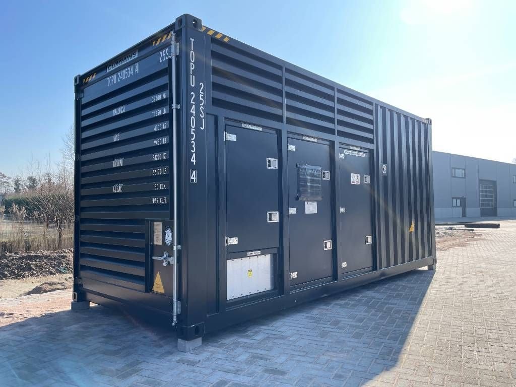 Notstromaggregat des Typs Cummins KTA38-G5 - 1100 kVA Generator - DPX-18815, Neumaschine in Dordrecht (Bild 3)