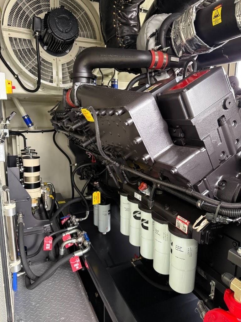 Notstromaggregat του τύπου Cummins KTA50-G3 - 1375 kVA Generator - DPX-18819, Neumaschine σε Dordrecht (Φωτογραφία 9)
