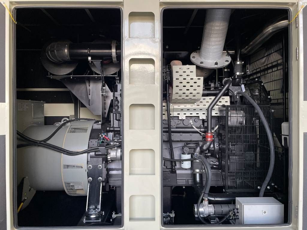 Notstromaggregat του τύπου Cummins QSK19-G11 - 800 kVA Generator - DPX-19849, Neumaschine σε Dordrecht (Φωτογραφία 9)