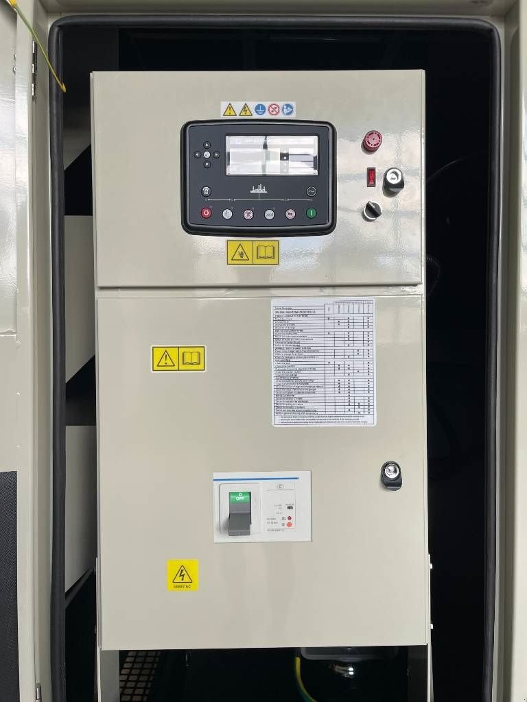 Notstromaggregat typu Cummins QSNT-G3 - 440 kVA Generator - DPX-19844, Neumaschine v Dordrecht (Obrázek 10)