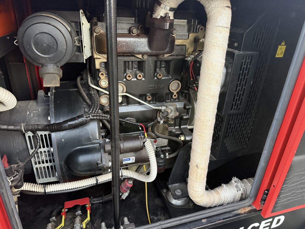 Notstromaggregat of the type Genset -, Gebrauchtmaschine in Hoenzadriel (Picture 9)