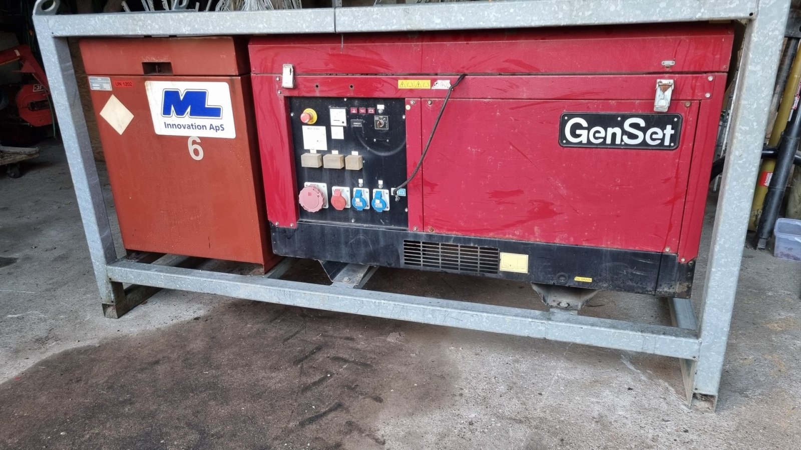 Notstromaggregat za tip Genset MGF 33 BA 2 stk., Gebrauchtmaschine u Egtved (Slika 1)