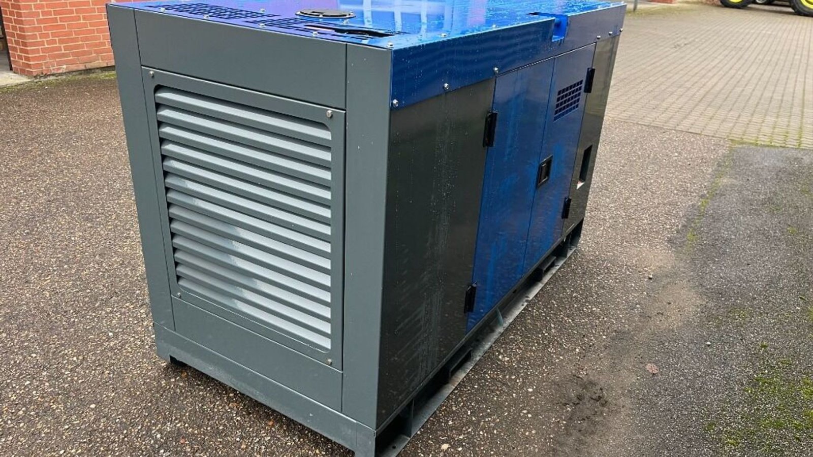 Notstromaggregat Türe ait Green Energy Diesel Generator - VG - R30 37,5 KVA - 33 KW, Gebrauchtmaschine içinde Rødovre (resim 4)