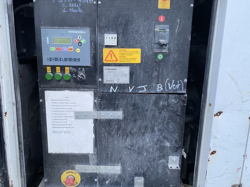 Notstromaggregat типа Himoinsa HFW 200 Iveco NEF 67 Stamford 200 kVA Silent generatorset, Gebrauchtmaschine в VEEN (Фотография 5)