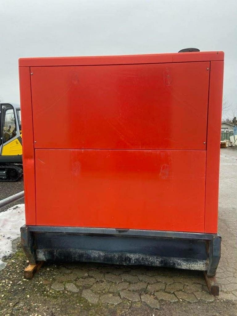 Notstromaggregat del tipo Himoinsa HMW-605 T5, Gebrauchtmaschine In Vojens (Immagine 4)