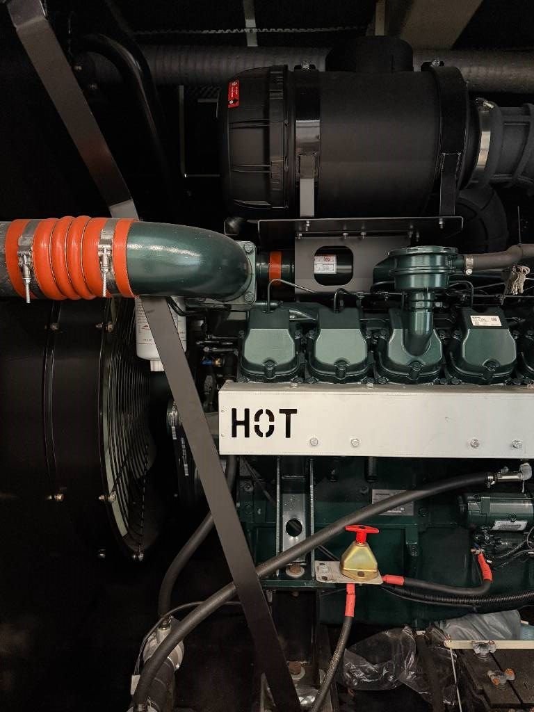 Notstromaggregat van het type Hyundai DP180LA - 630 kVA Generator - DPX-19856, Neumaschine in Dordrecht (Foto 8)