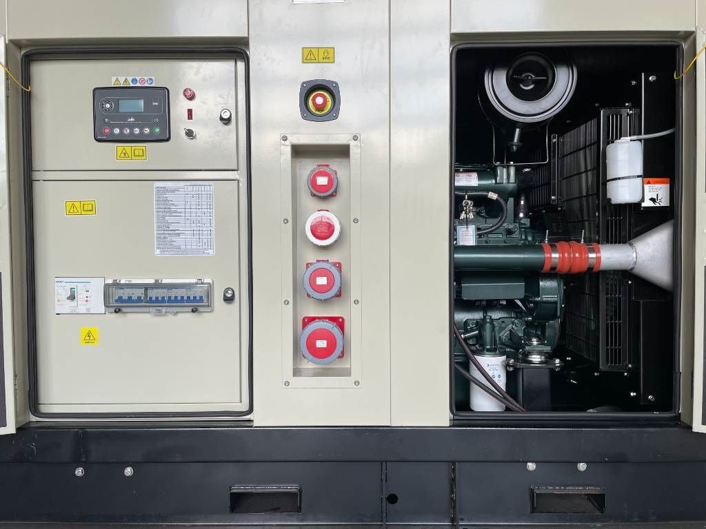 Notstromaggregat of the type Hyundai P086TI-1 - 165 kVA Generator - DPX-19851, Neumaschine in Dordrecht (Picture 8)