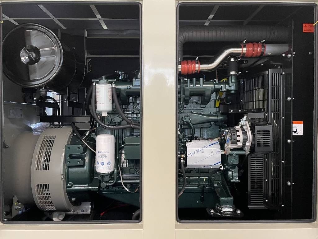 Notstromaggregat of the type Hyundai P126TI-II - 330 kVA Generator - DPX-19853, Neumaschine in Dordrecht (Picture 9)