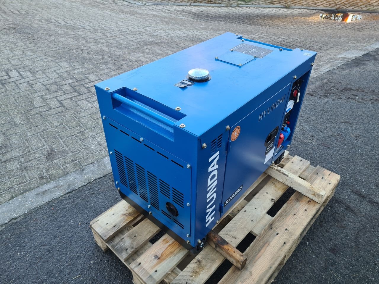 Notstromaggregat typu Hyundai xa9850, Gebrauchtmaschine v Lierop (Obrázek 3)