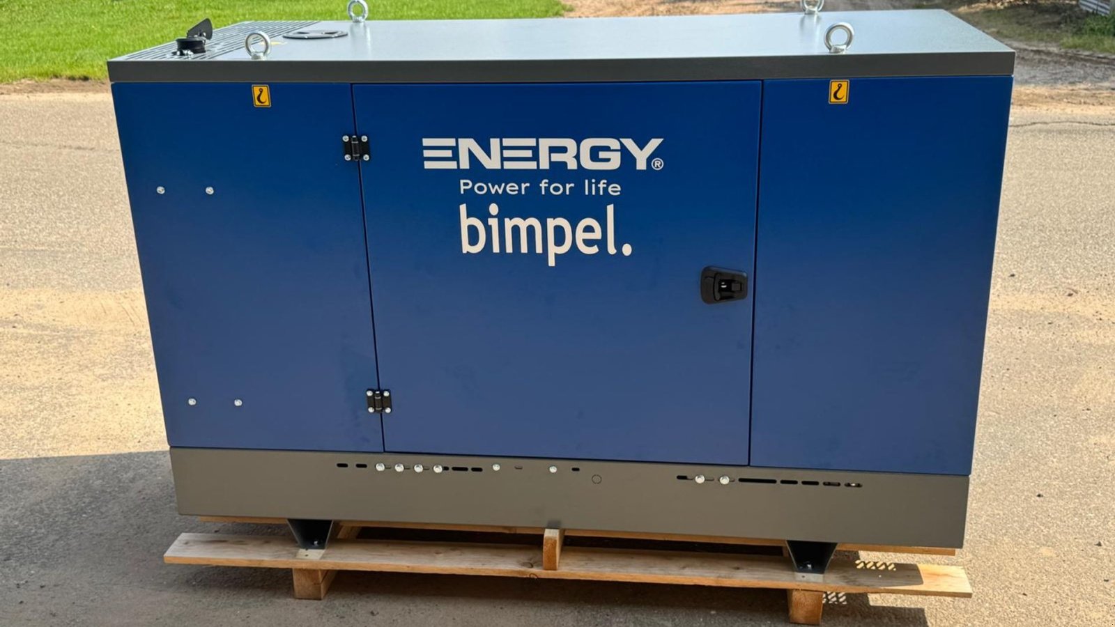 Notstromaggregat Türe ait Iveco 60/66 KVA, Gebrauchtmaschine içinde Tønder (resim 2)