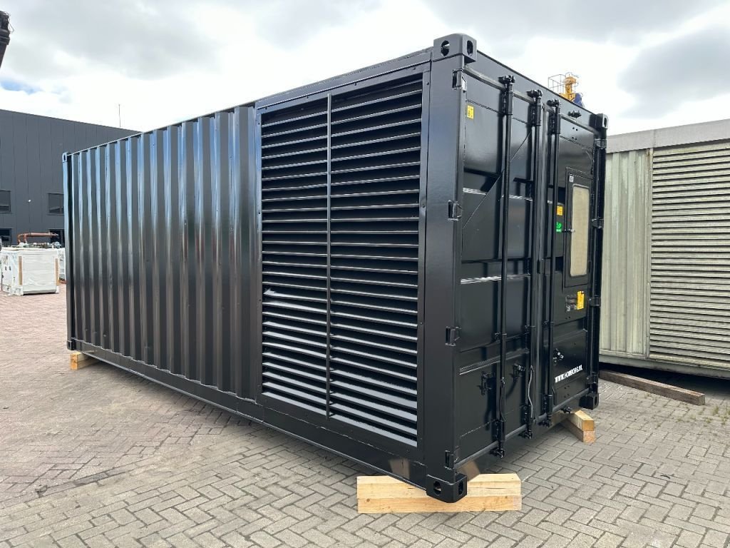 Notstromaggregat des Typs Iveco 8281 Leroy Somer 500 kVA Supersilent generatorset in 20 ft conta, Gebrauchtmaschine in VEEN (Bild 11)