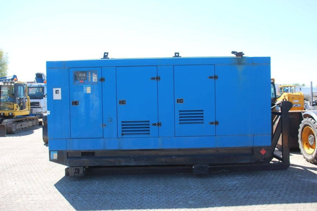 Notstromaggregat типа Iveco F2-800 KVA, Gebrauchtmaschine в Antwerpen (Фотография 2)