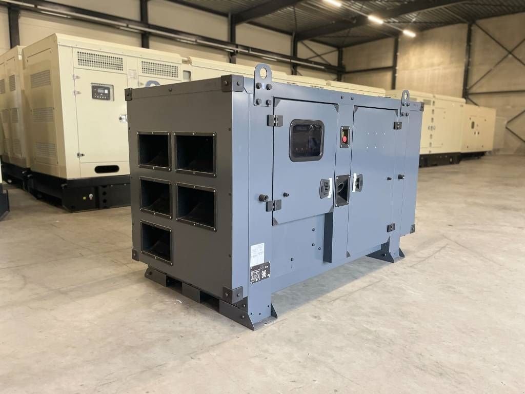 Notstromaggregat van het type Iveco NEF45SM3 - 85 kVA Generator - DPX-17551, Neumaschine in Dordrecht (Foto 2)