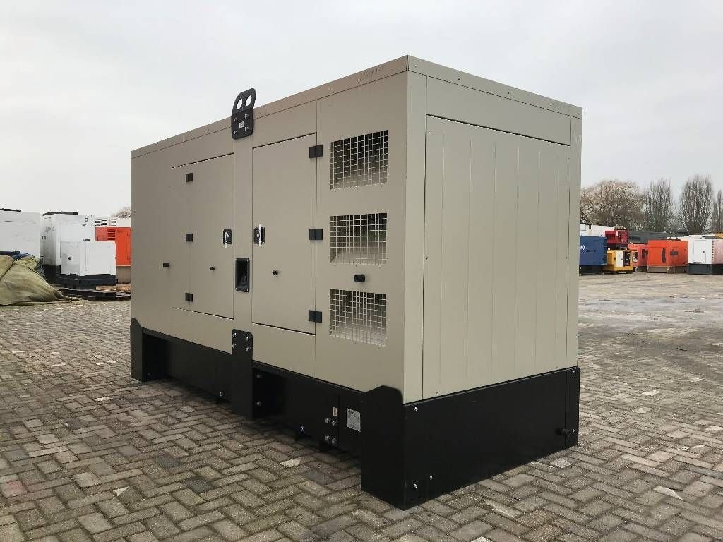 Notstromaggregat des Typs Iveco NEF67TM7 - 220 kVA Generator - DPX-17556, Neumaschine in Oudenbosch (Bild 3)