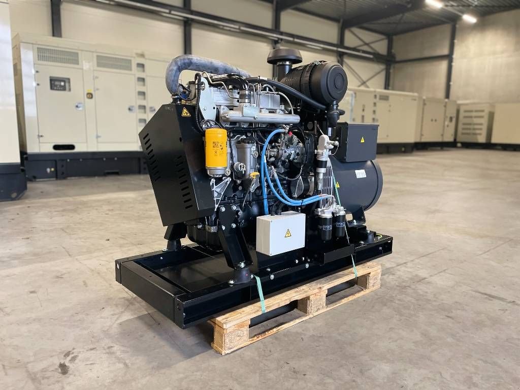 Notstromaggregat of the type JCB 448TGWA-72 - 80kVA marine genset St-5 - DPX-22002, Neumaschine in Dordrecht (Picture 2)
