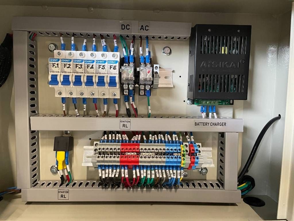 Notstromaggregat typu Perkins 1104A-44TG2 - 88 kVA Generator - DPX-19805, Neumaschine v Dordrecht (Obrázek 11)