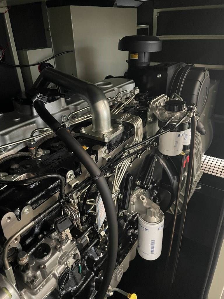 Notstromaggregat des Typs Perkins 1106A-70TG1 - 150 kVA Generator - DPX-19807, Neumaschine in Dordrecht (Bild 10)
