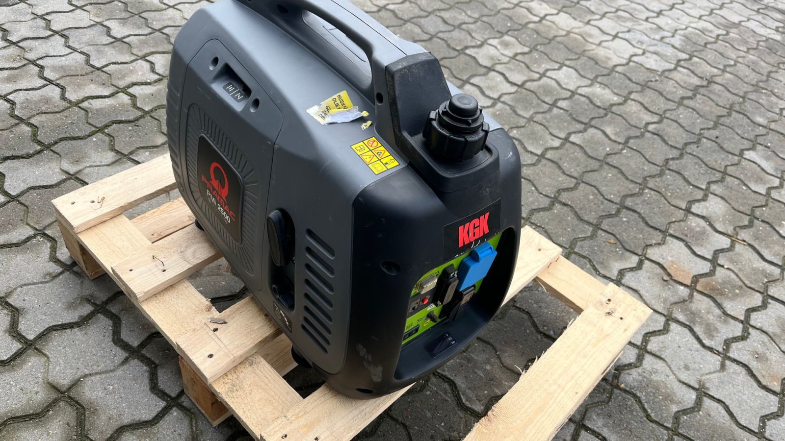 Notstromaggregat des Typs Pramac pmi2500 2,0kW benzin generator, Gebrauchtmaschine in Rønnede (Bild 9)