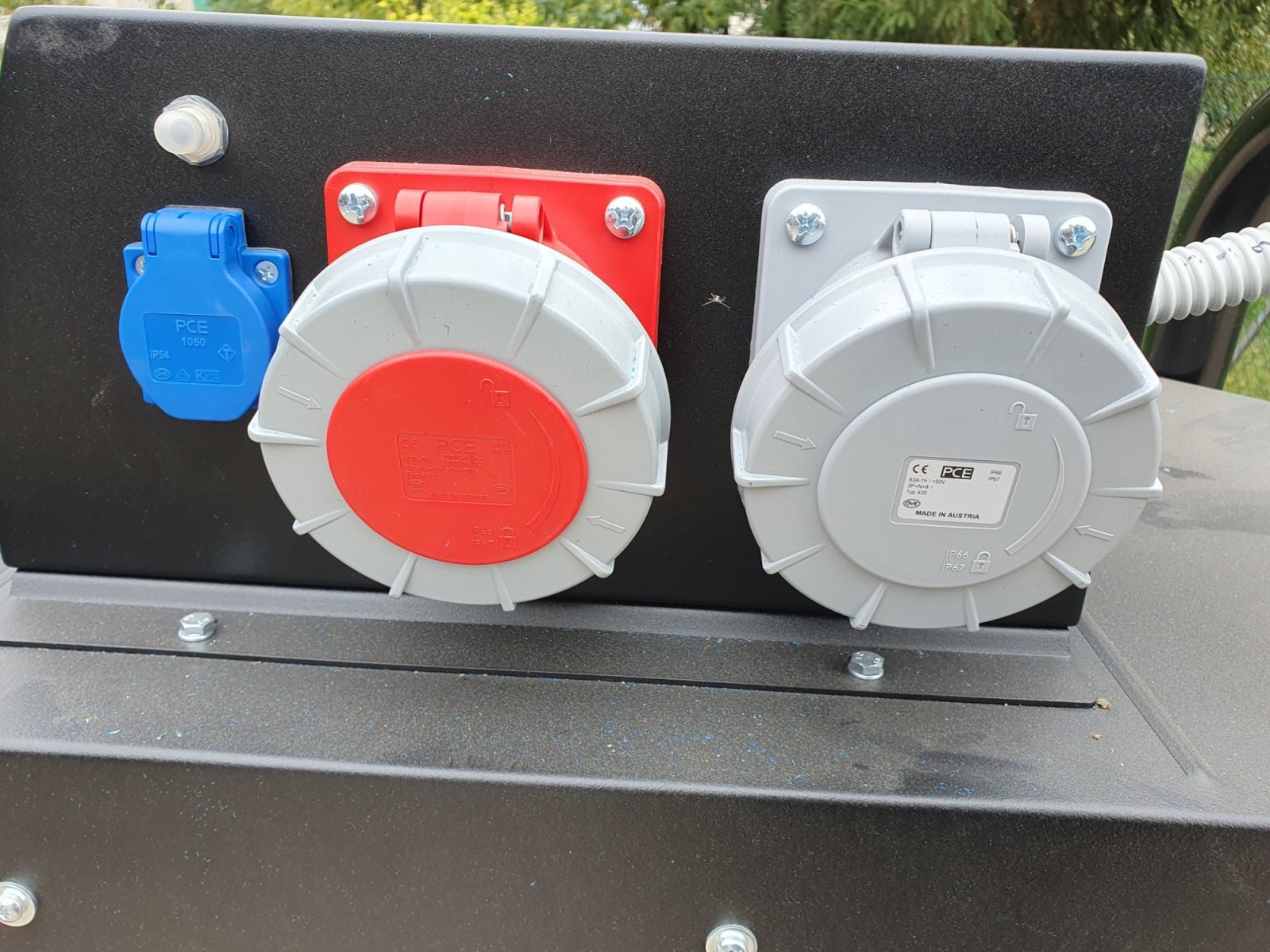 Notstromaggregat of the type Pramac TG48/15 Zapfwellenstromgenerator, Neumaschine in Diespeck (Picture 11)