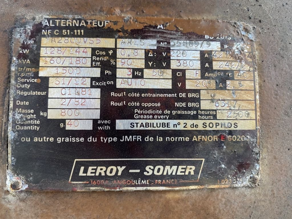 Notstromaggregat des Typs Renault Leroy Somer 180 kVA generatorset ex emergency, Gebrauchtmaschine in VEEN (Bild 7)