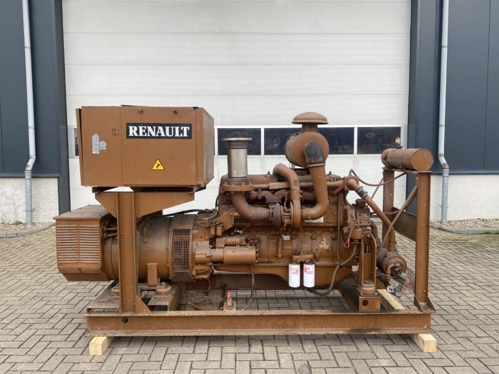 Notstromaggregat des Typs Renault Leroy Somer 180 kVA generatorset ex emergency, Gebrauchtmaschine in VEEN (Bild 1)