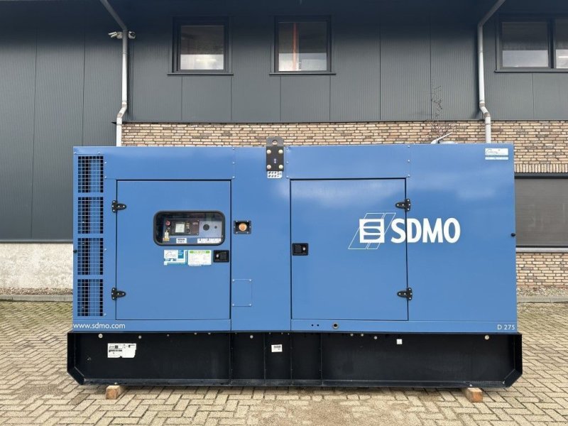 Notstromaggregat des Typs SDMO D275 Doosan Leroy Somer 275 kVA Silent generatorset as New ! 110, Gebrauchtmaschine in VEEN (Bild 1)