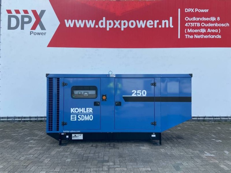 Notstromaggregat des Typs SDMO J250 - 250 kVA Generator - DPX-17111, Neumaschine in Oudenbosch (Bild 1)