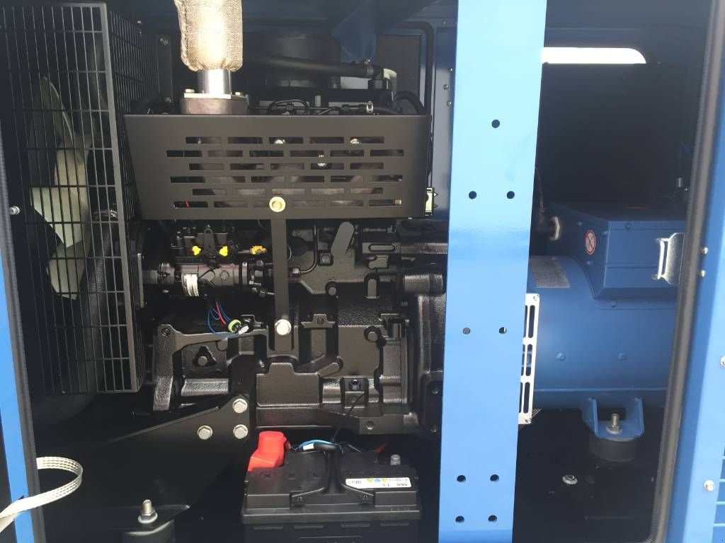 Notstromaggregat des Typs SDMO J33 - 33 kVA Generator - DPX-17101, Neumaschine in Oudenbosch (Bild 10)