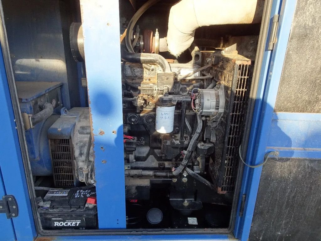 Notstromaggregat tip SDMO J66C2, Gebrauchtmaschine in Zutphen (Poză 8)