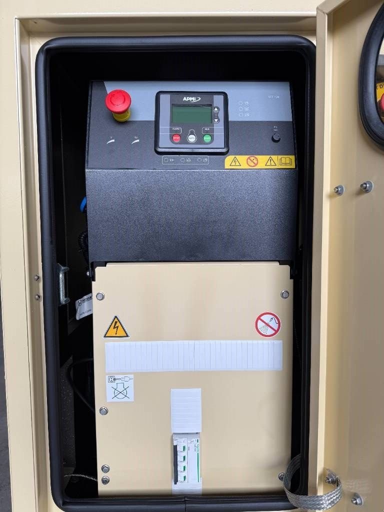 Notstromaggregat des Typs SDMO K12 - 12 kVA Generator - DPX-17001, Neumaschine in Dordrecht (Bild 8)