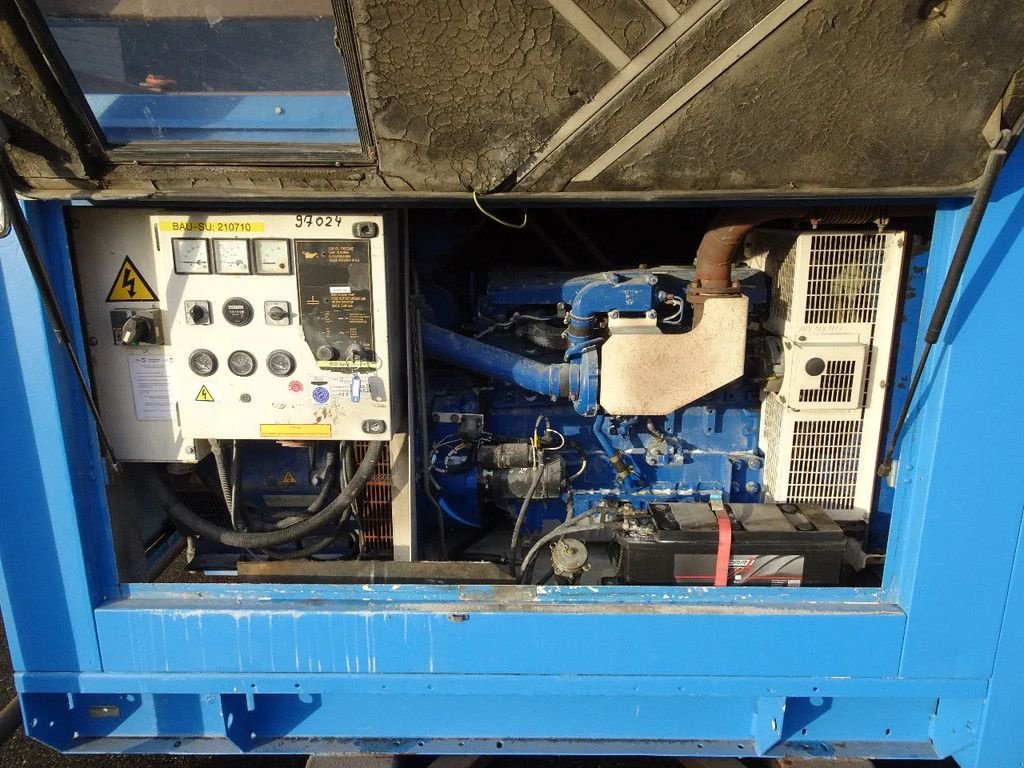 Notstromaggregat del tipo SDMO P110E, Gebrauchtmaschine en Zutphen (Imagen 7)