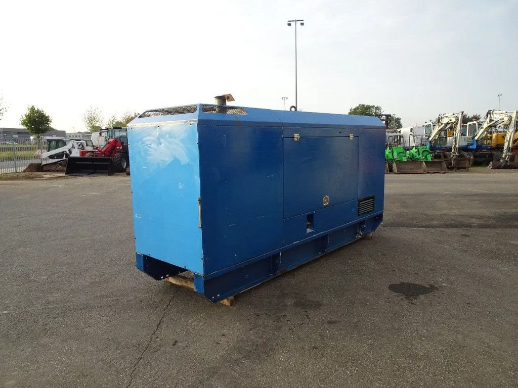Notstromaggregat typu SDMO P175, Gebrauchtmaschine v Zutphen (Obrázek 4)