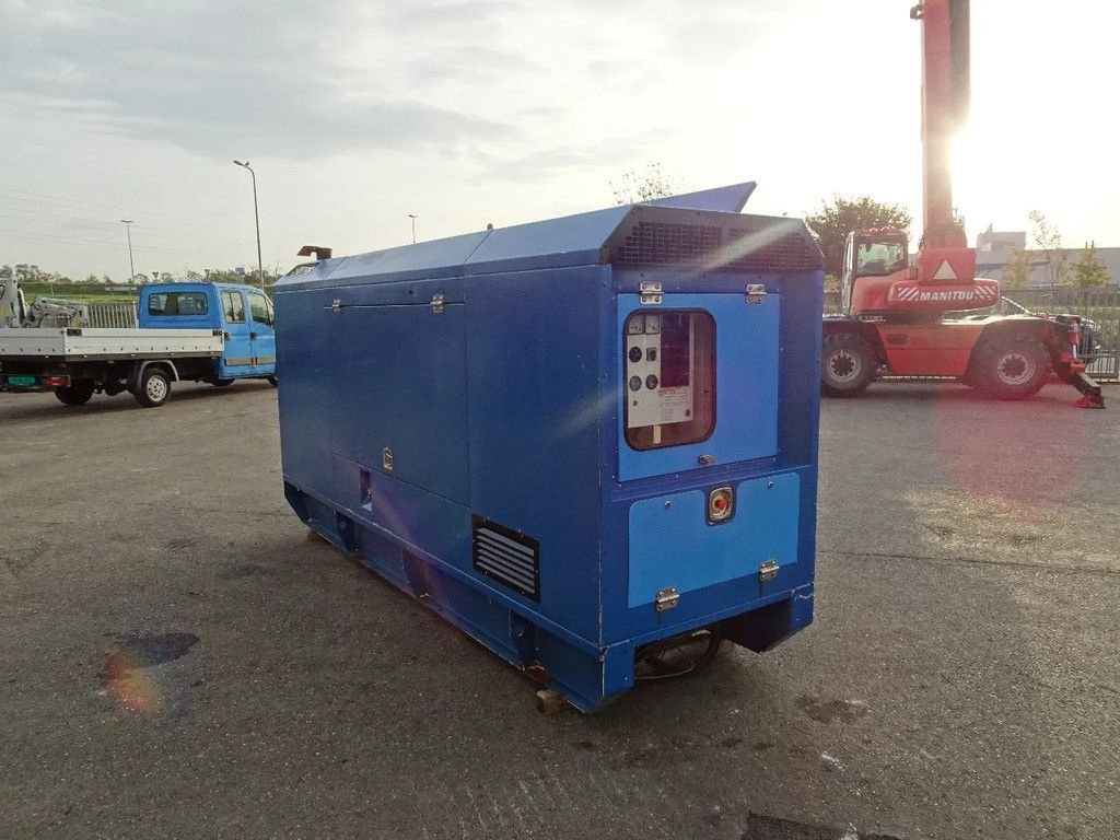 Notstromaggregat typu SDMO P175, Gebrauchtmaschine v Zutphen (Obrázek 3)