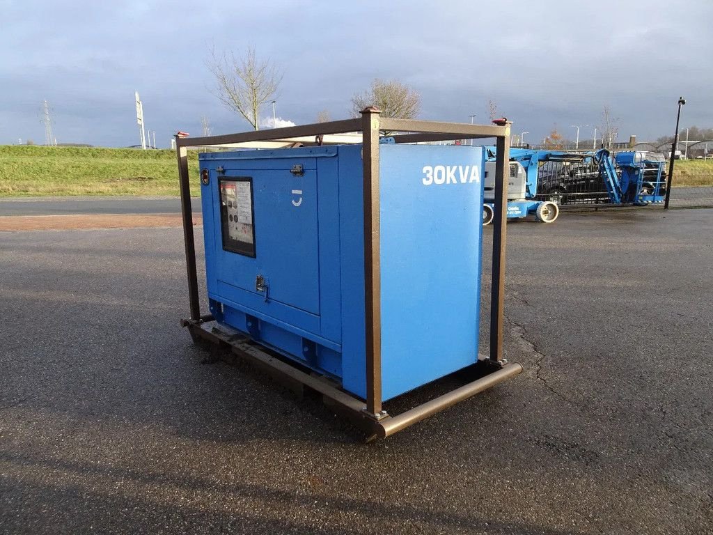 Notstromaggregat del tipo SDMO P30E, Gebrauchtmaschine en Zutphen (Imagen 3)
