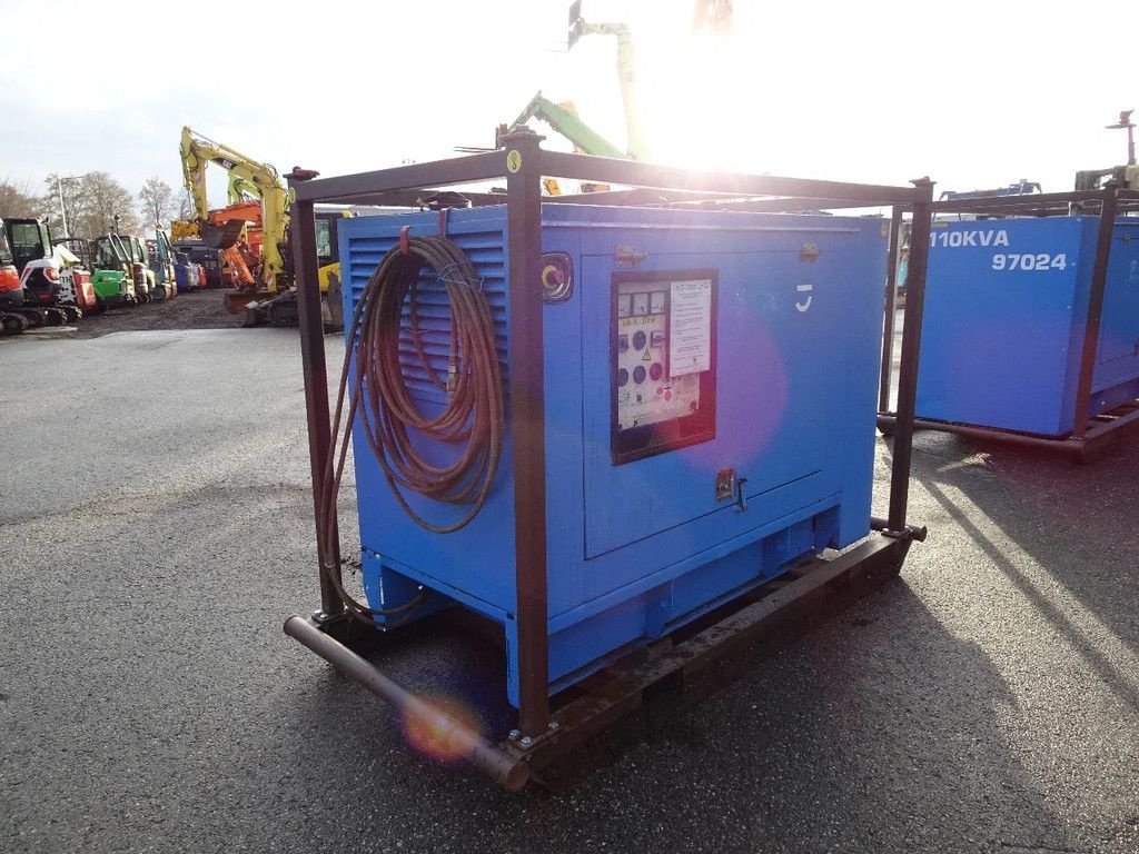 Notstromaggregat del tipo SDMO P30E, Gebrauchtmaschine en Zutphen (Imagen 4)