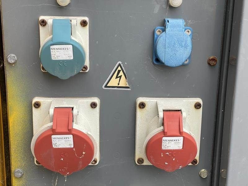 Notstromaggregat Türe ait SDMO R 110 C 3, Gebrauchtmaschine içinde Waregem (resim 4)