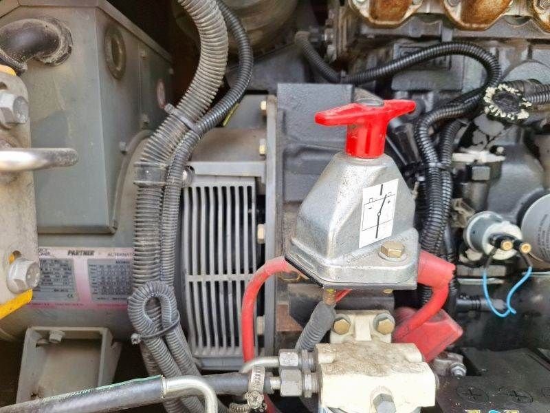 Notstromaggregat του τύπου SDMO R 22 C3, Gebrauchtmaschine σε Waregem (Φωτογραφία 3)