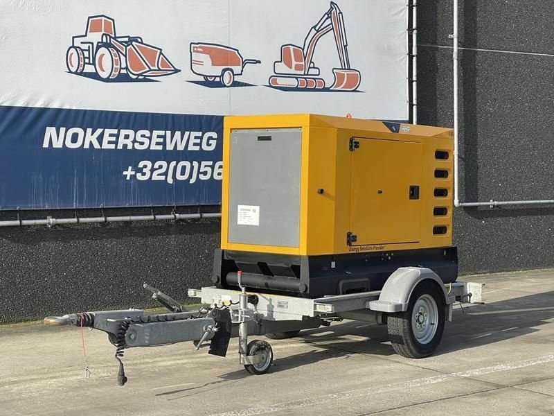 Notstromaggregat van het type SDMO R 44 C 3, Gebrauchtmaschine in Waregem (Foto 1)