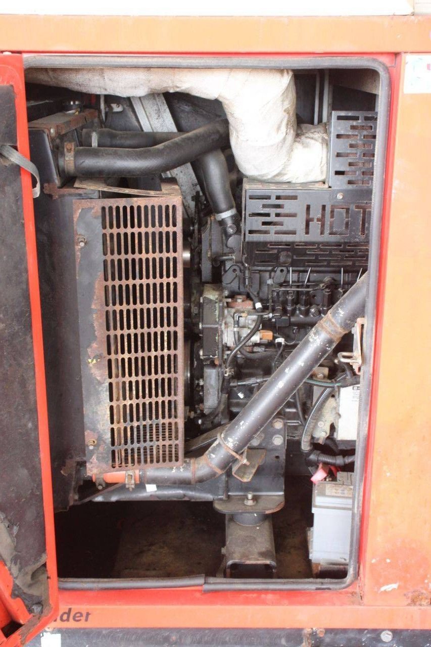 Notstromaggregat del tipo SDMO R110, Gebrauchtmaschine In Antwerpen (Immagine 11)