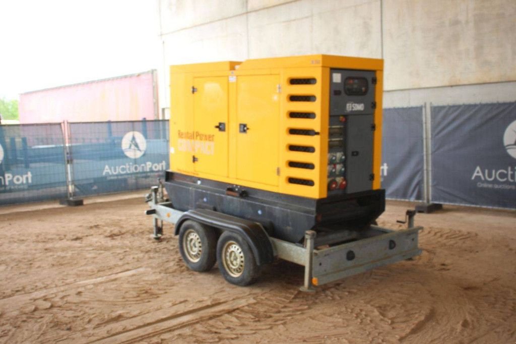 Notstromaggregat a típus SDMO R110C3, Gebrauchtmaschine ekkor: Antwerpen (Kép 3)