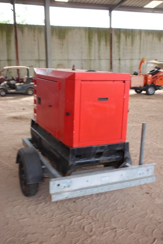 Notstromaggregat от тип SDMO R22, Gebrauchtmaschine в Antwerpen (Снимка 7)